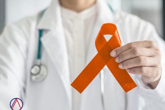 Hematologista infantil do Hospital América de Mauá alerta sobre a prevenção e o tratamento da anemia e da leucemia.