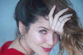 Nathalia Dill
